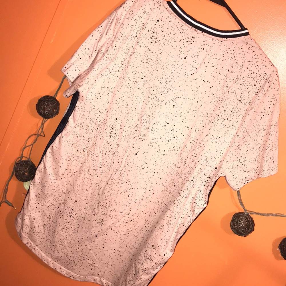 Shirt - Picture 4 of 5